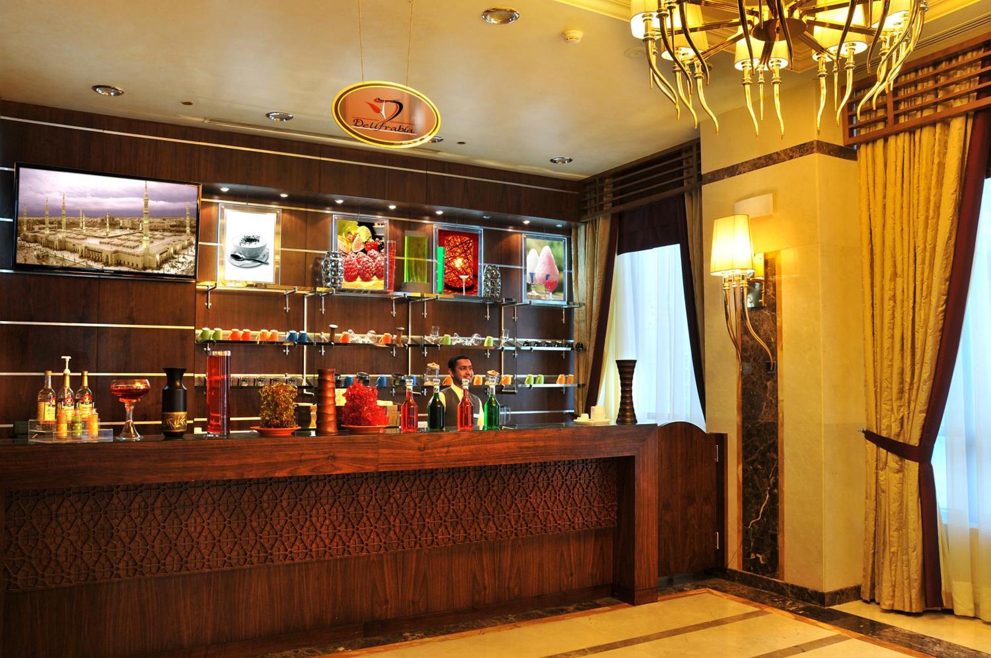Ruve Al Madinah Hotel Medina Esterno foto