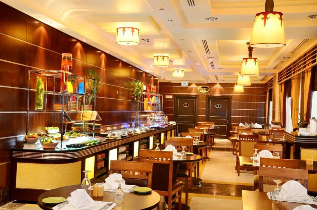 Ruve Al Madinah Hotel Medina Esterno foto
