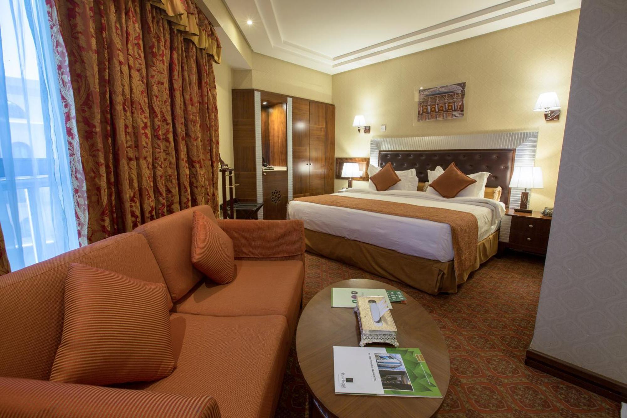 Ruve Al Madinah Hotel Medina Esterno foto