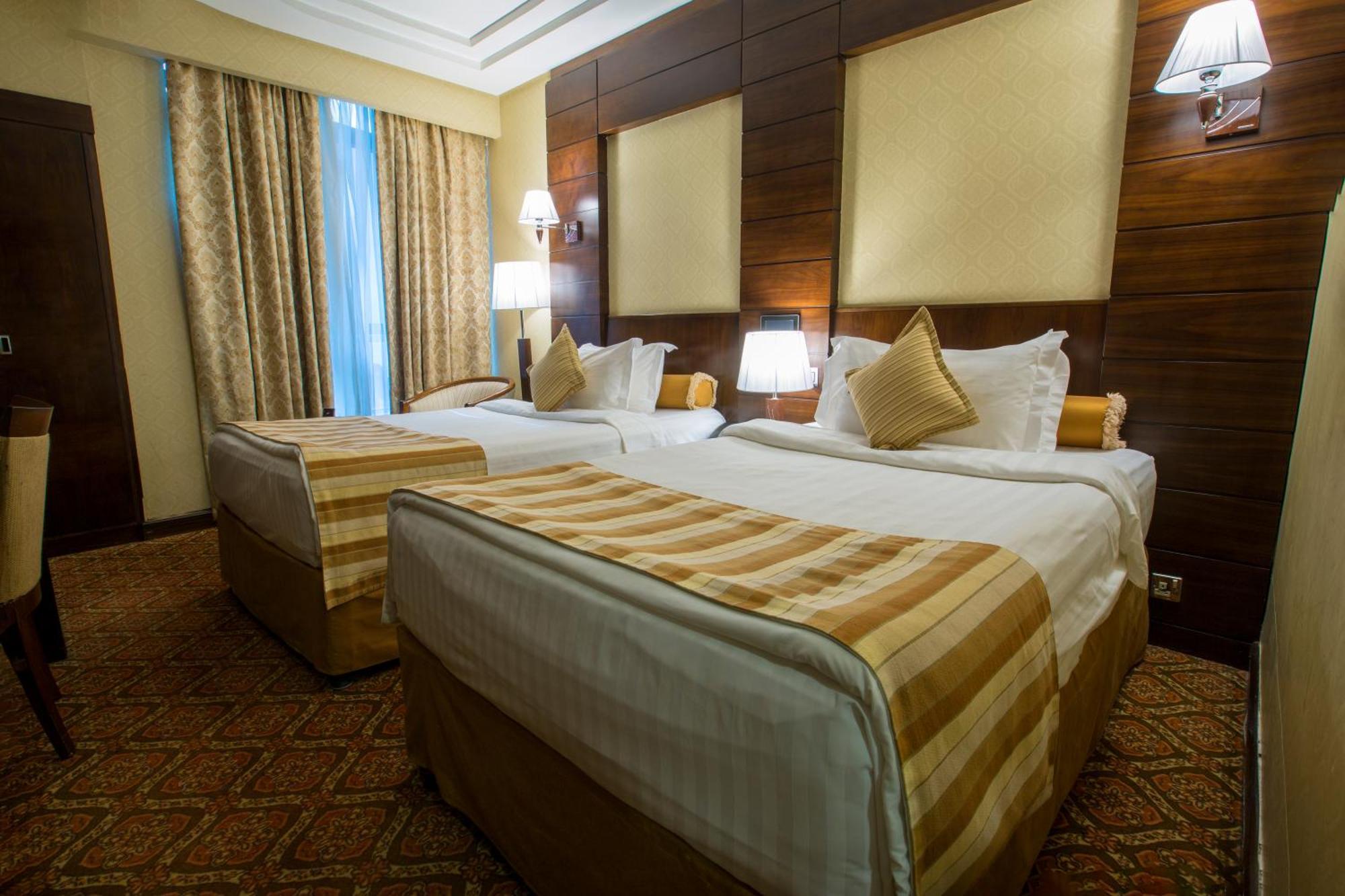 Ruve Al Madinah Hotel Medina Esterno foto