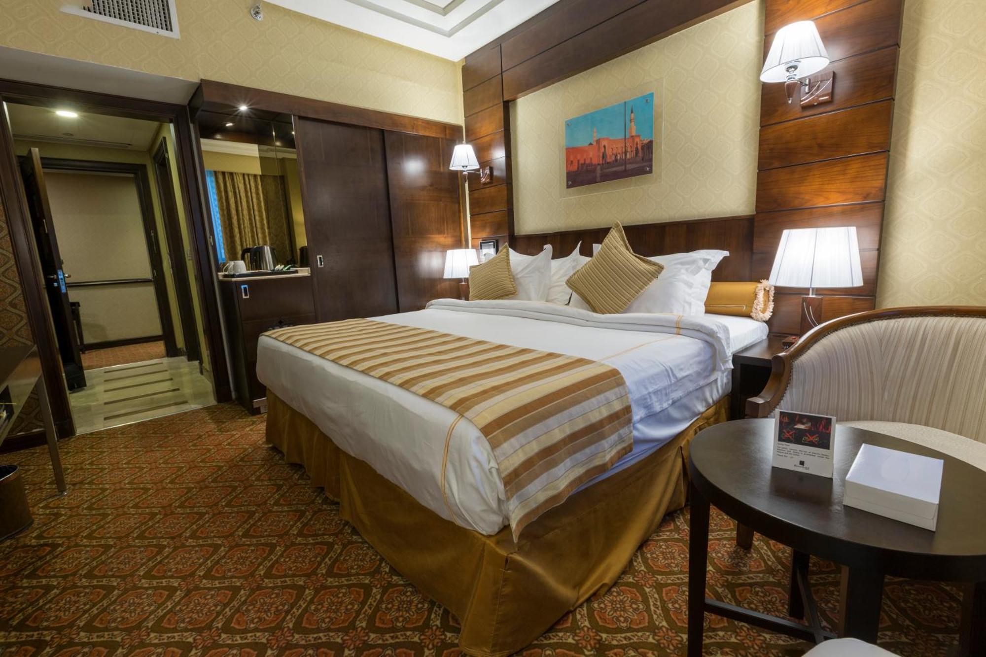Ruve Al Madinah Hotel Medina Esterno foto